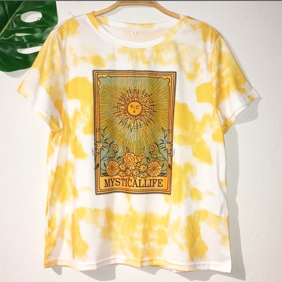 Tops - Yellow tie dye boho graphic tee